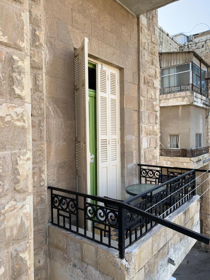 Guesthouse Comfy - Separate Rooms In The Apartment For A Relaxing Holiday Haifa Exterior foto